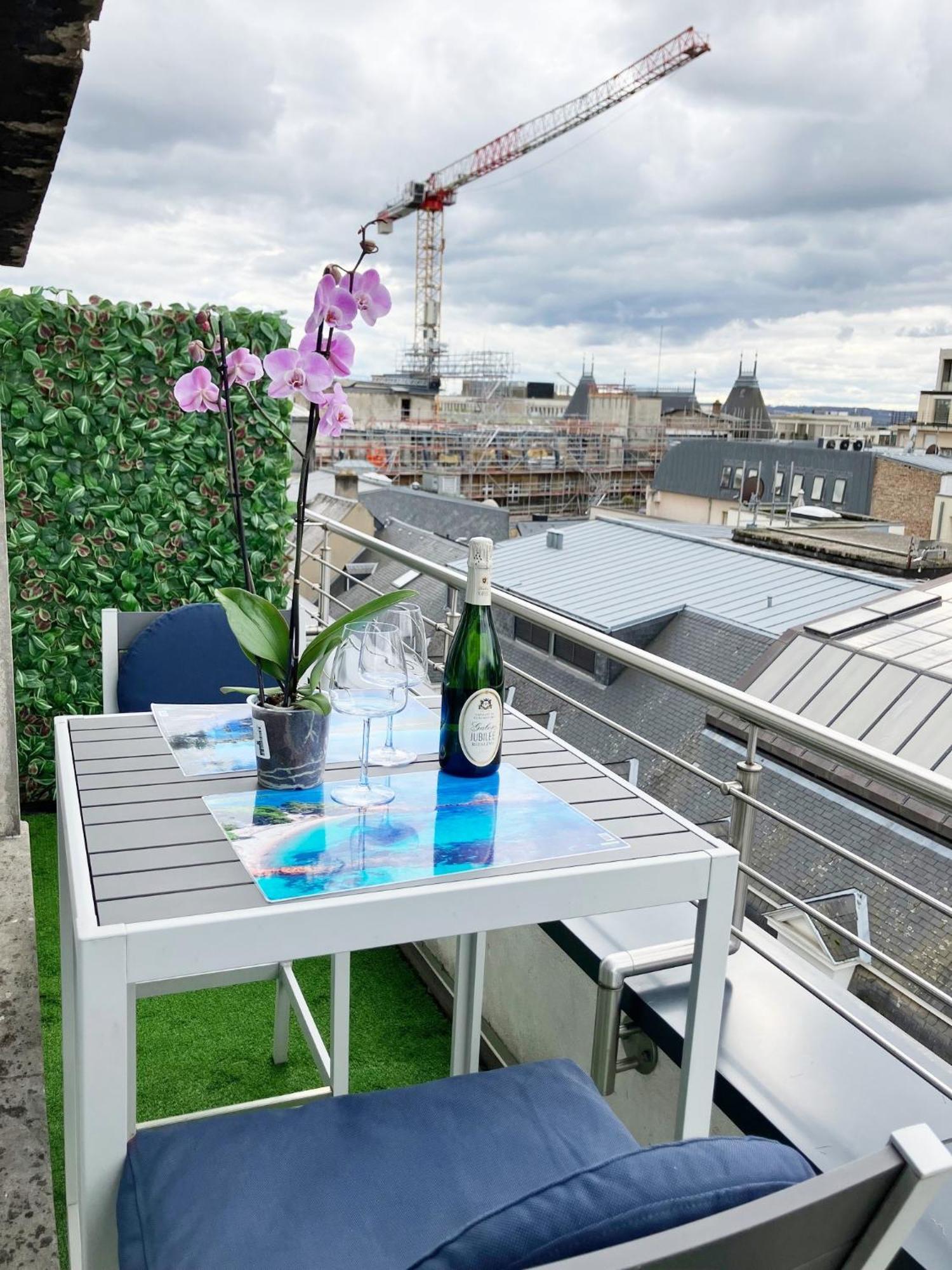 Apartment Unique Penthouse Joseph II Von Habsburg 1-4 Personnes A Cote De Louis Vuitton